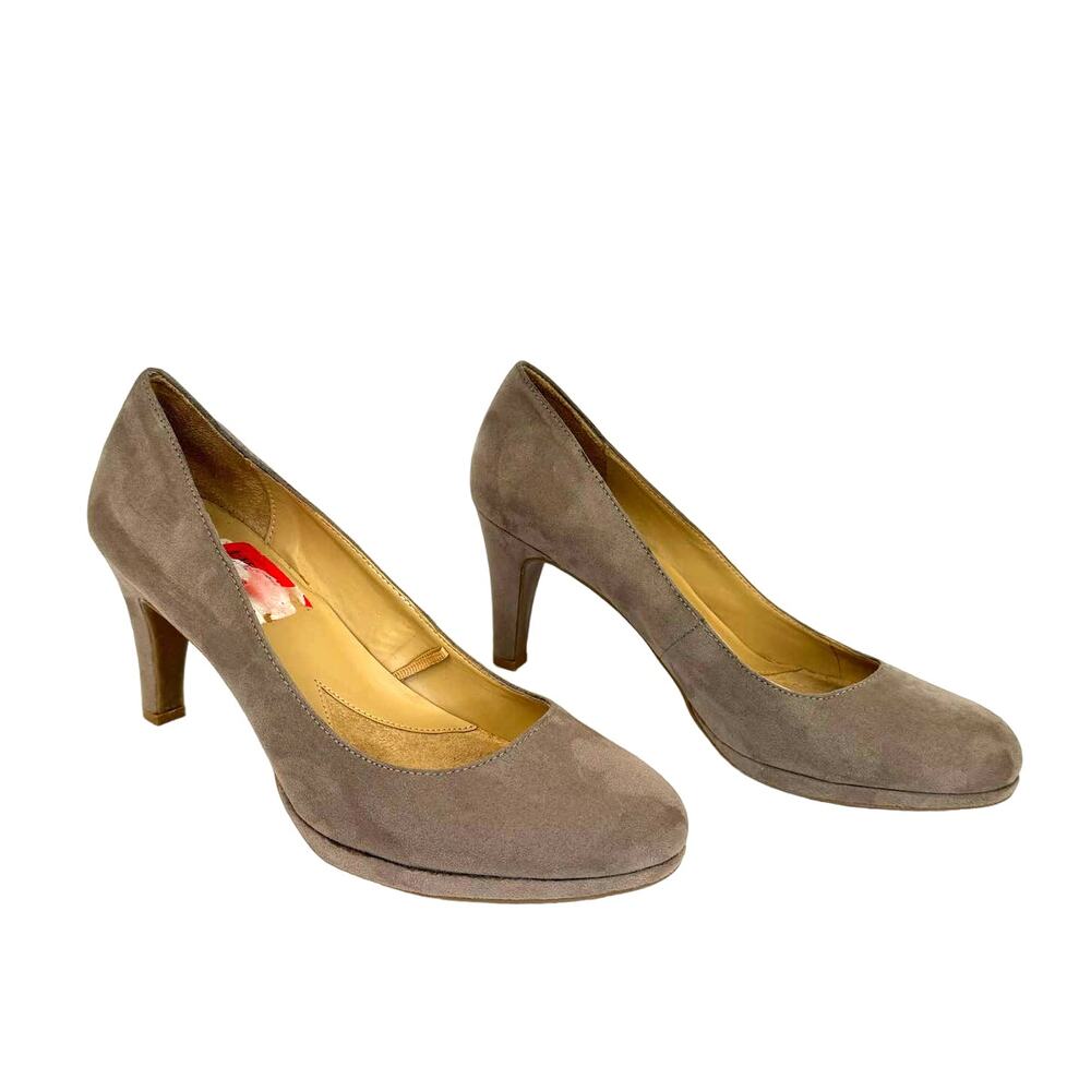 NATURALIZER Penny‎ Tan/Gray Suede Closed Toe Classic Heel Pumps Sz 9.5 Comfort